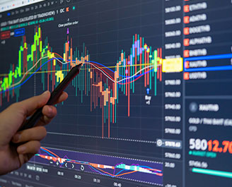 difference between trading forex and other financial markets